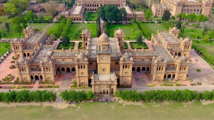 Islamia College University-Price in pakistan
